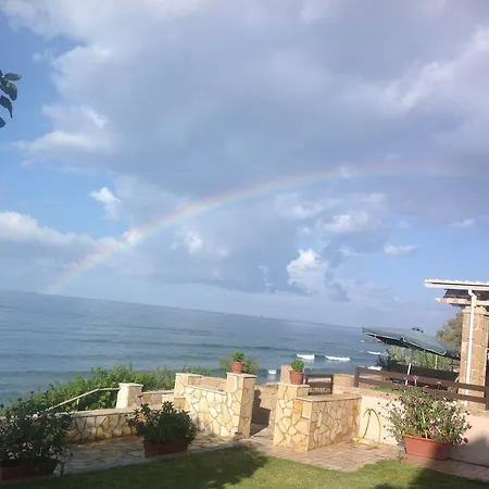 Aquarius House Άγιος Γεώργιος