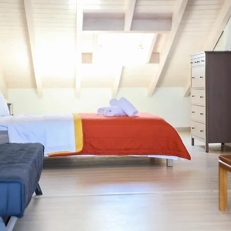 Aquarius House Case de vacanță